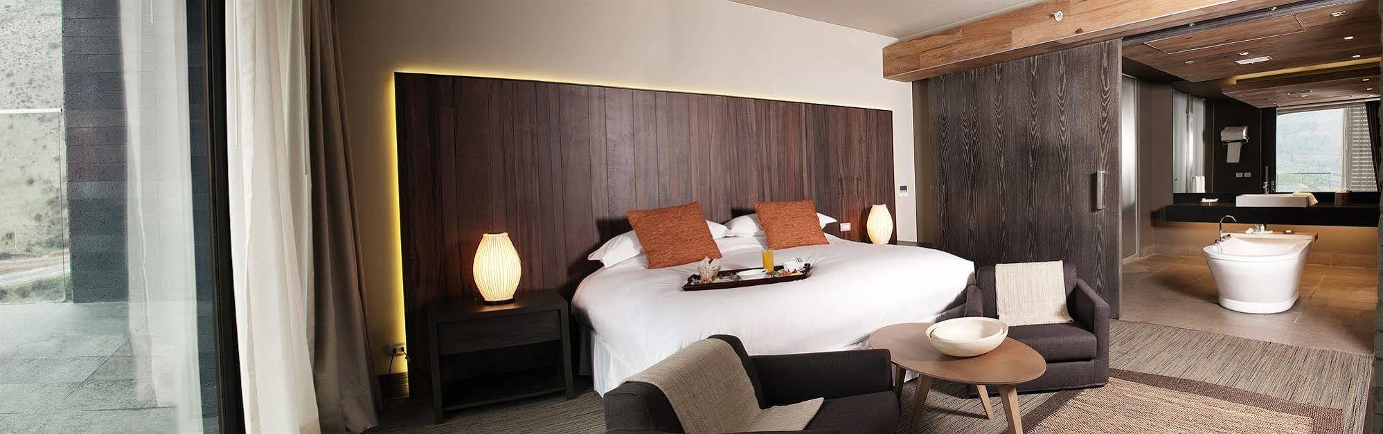 Enjoy Santiago Hotel Catemu ภายนอก รูปภาพ